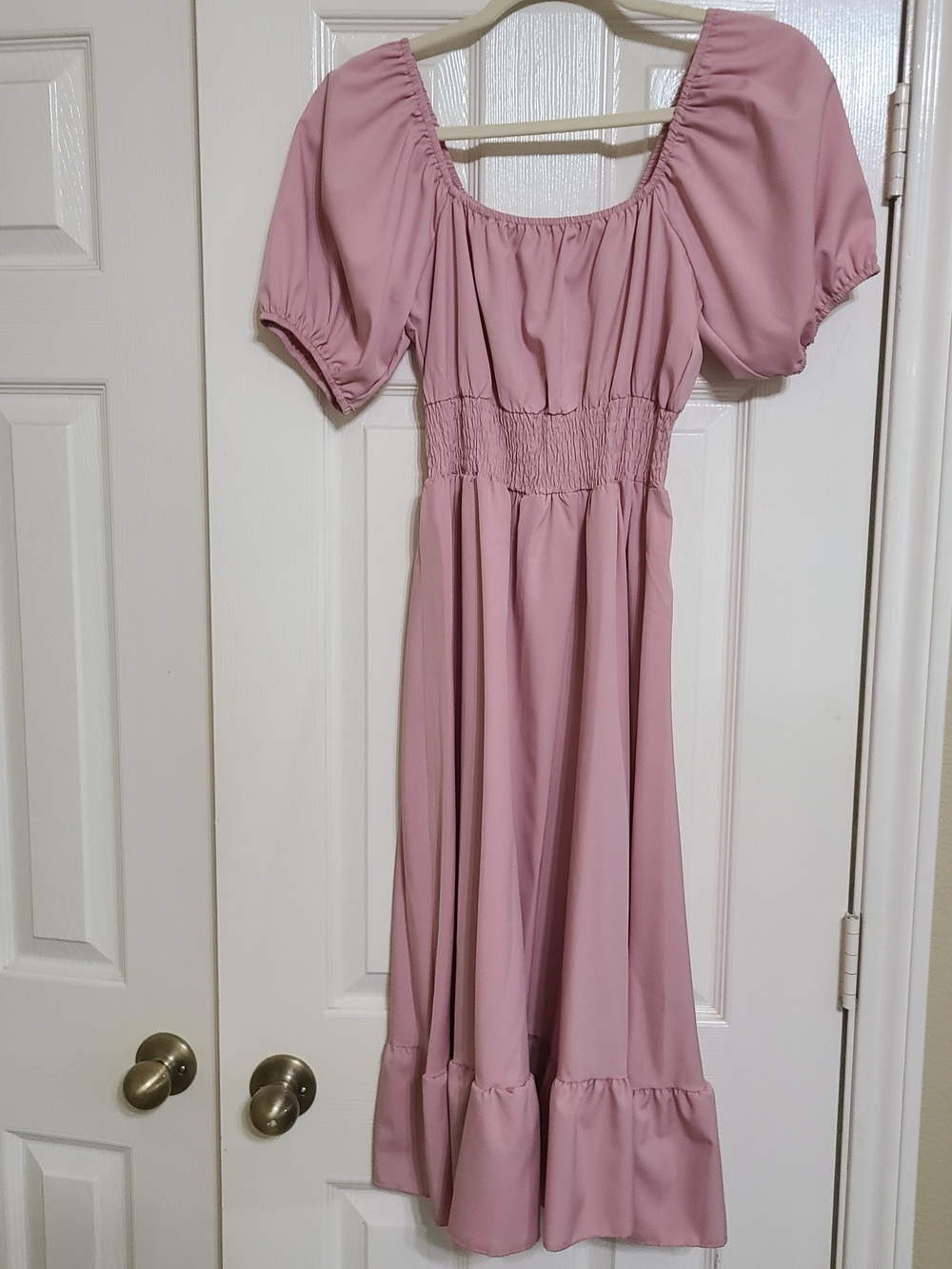 Womens' Pink Puff-Sleeve Midi Dress